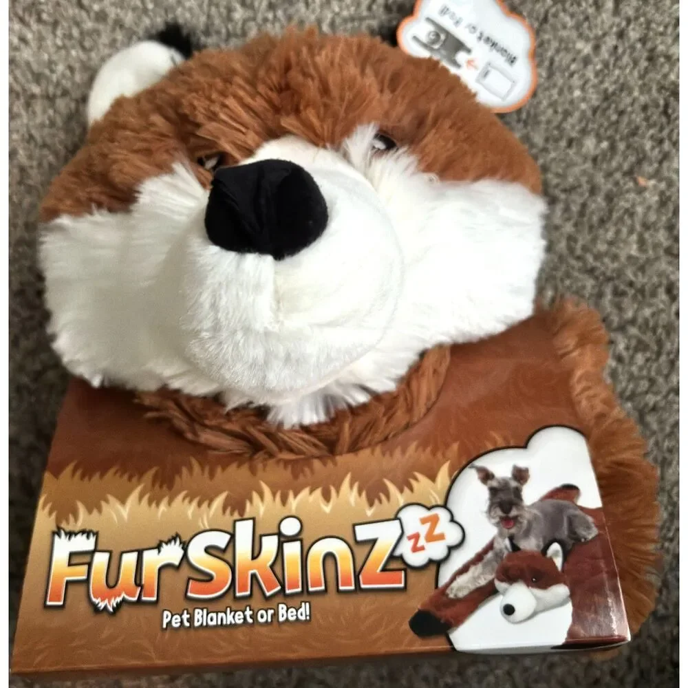 Fur SkinZ Super Soft & Plush Red Fox Pet Blanket Or Bed NWT